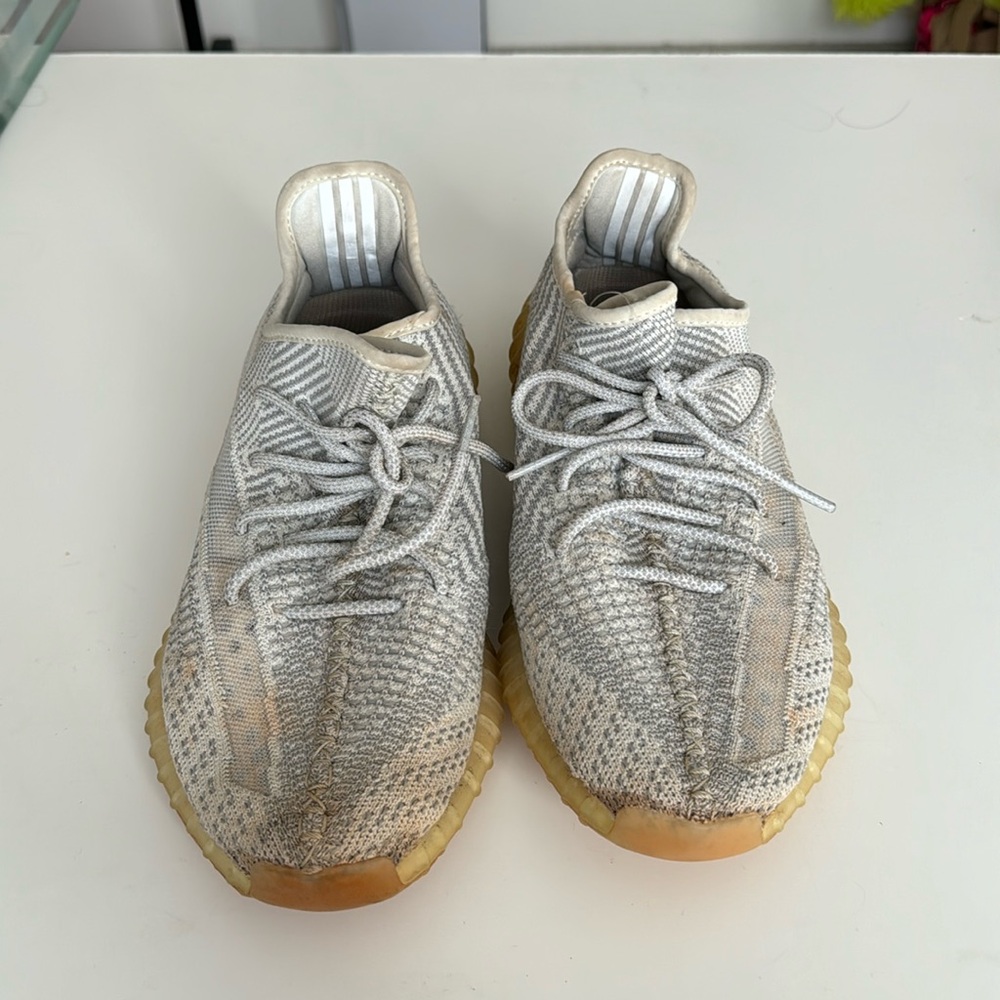 Adidas Yeezy Boost 350 V2 Yeshaya size 9